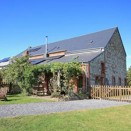 Ecologically Renovated Former Farmhouse * Wellin